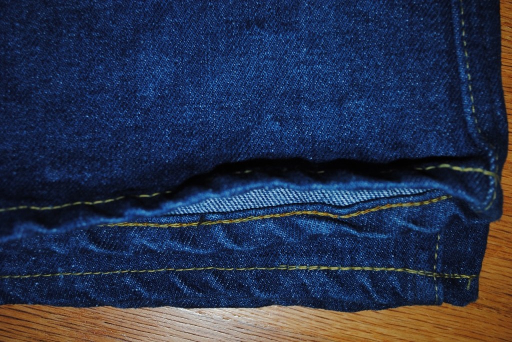 27W Hem Chain Stitch