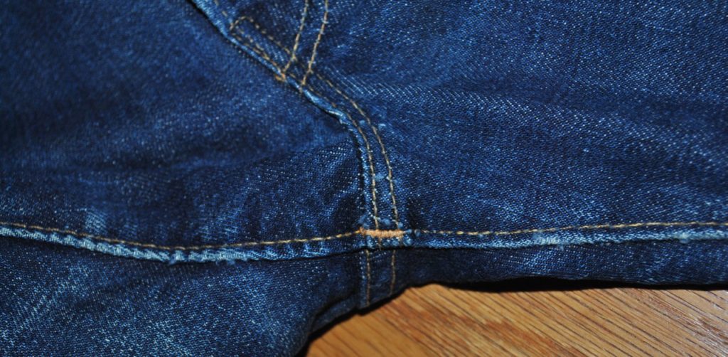 Vtg Levis 505 crotch area